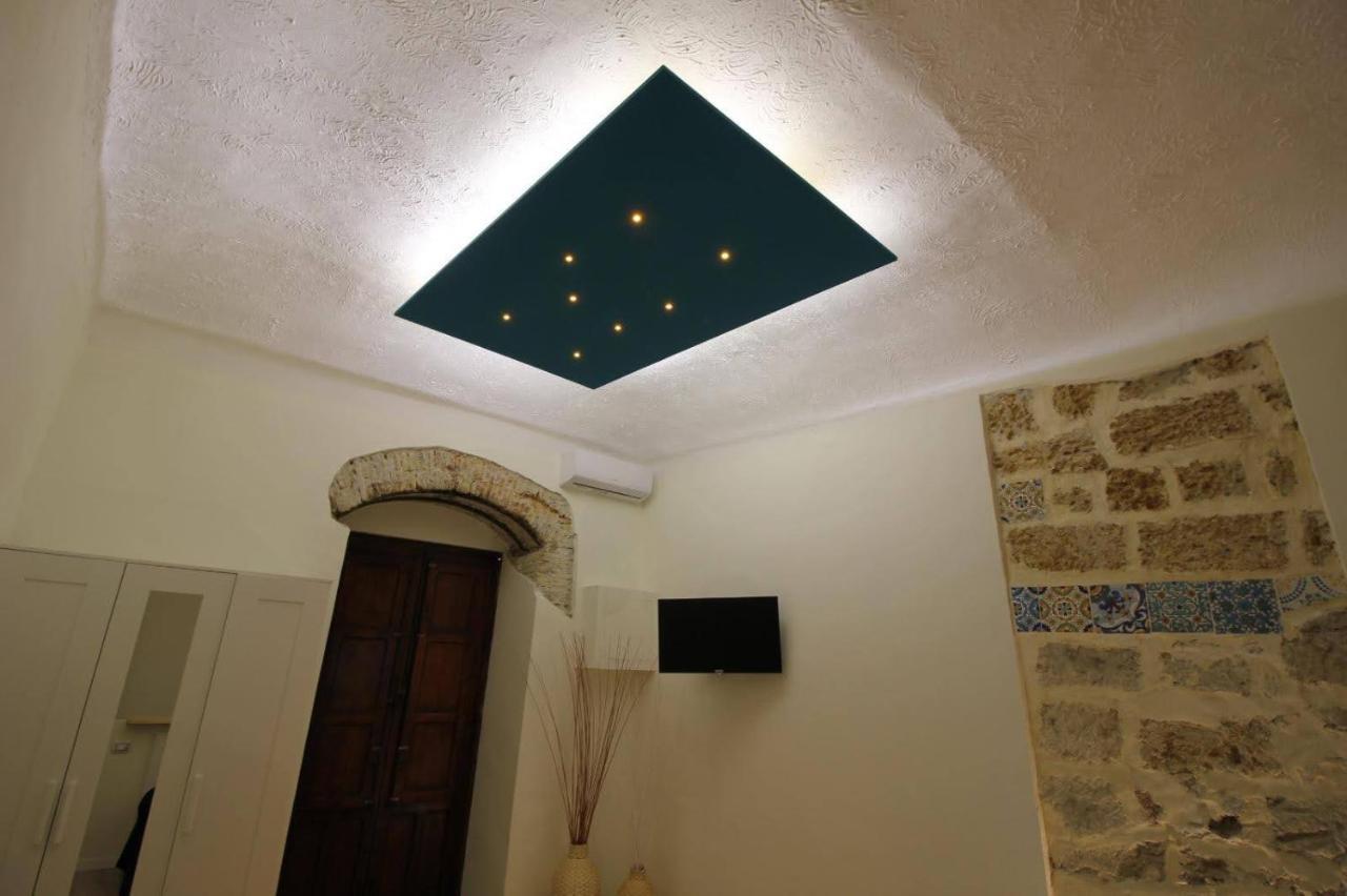 Zyz Holiday Home Palermo Exterior photo